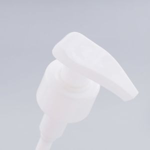 Customizable Plastic Cosmetic Bottles with Round Shape and Logo Options