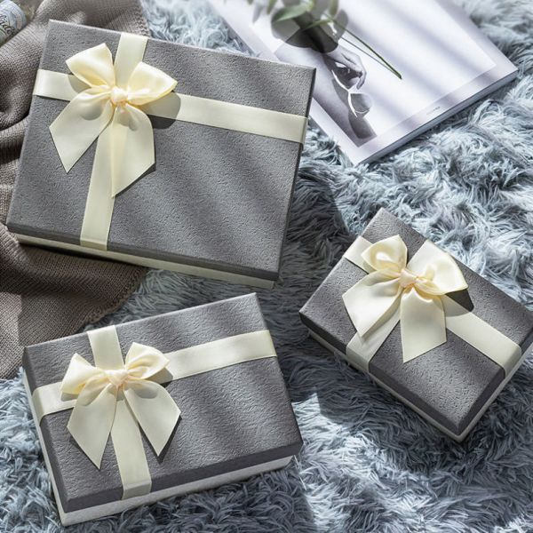 Gift Box Gift Box Customized Birthday Gift Box Lipstick Exquisite Bow Hot Stamping Gift Box