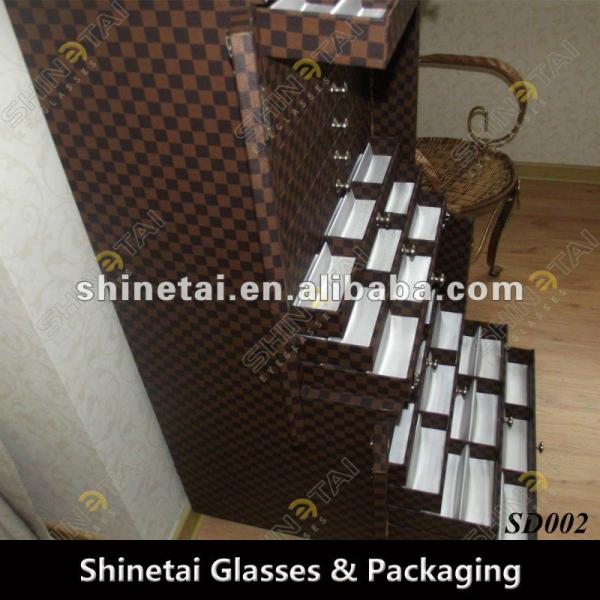 Placed 228pcs Glasses Eyewear Displays