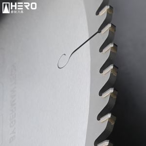 120T Pcd Saw Blades , Diamond Tipped Saw Blade Sandwich Soldering Flake