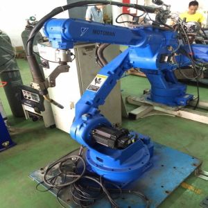 Yaskawa GP225 Handling Robotic Arm 6 Axis With CNGBS Robot Guide Rail For