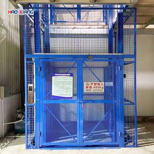 1T First Floor Outdoor Cargo Elevator Hydraulic Cargo Lift For Workshop