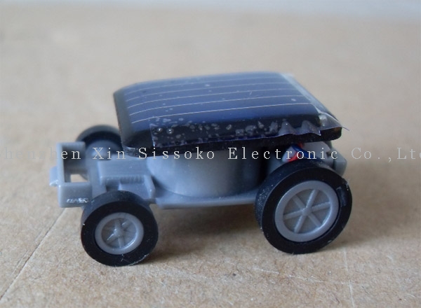the smallest solar toy car