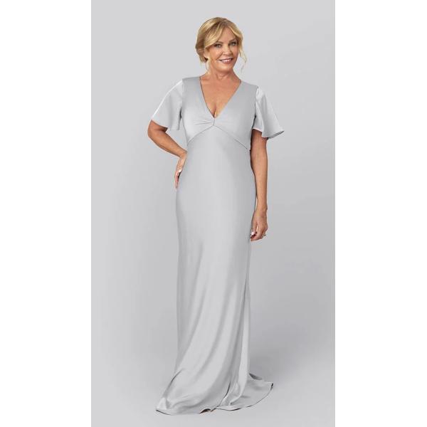 Shiny V-neckline Short Sleeves Zipper Sheath Plus Size Sweep Train Silver Satin Mother Of The Bride Dress