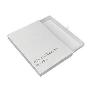 White Small Gift Packaging Box