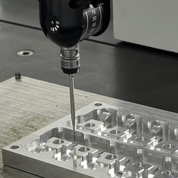 CNC Titanium Rapid Tooling Injection Molding Prototype Machining