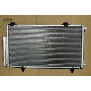 Auto Spare Parts Cooling System Air Conditioning Condenser for VIOS YARIS and