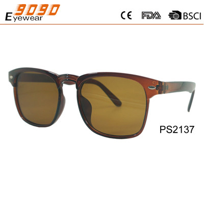 Classic culling sunglasses, made of plastic frame with plastic hinge , UV 400