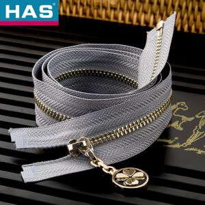 Grey Metal Teeth Zippers Customized Luxury Zippers For Handbags