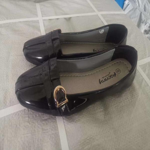 Buy Ladies Black Shoes at wholesale prices