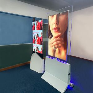 RTC Clock Double Sided Digital Signage Interactive Touch 55in