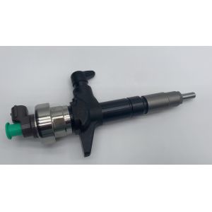 Quality Original Common rail Diesel Fuel Injector 095000-5750 For IS-UZU 4JK1 8-97354811-0 for sale