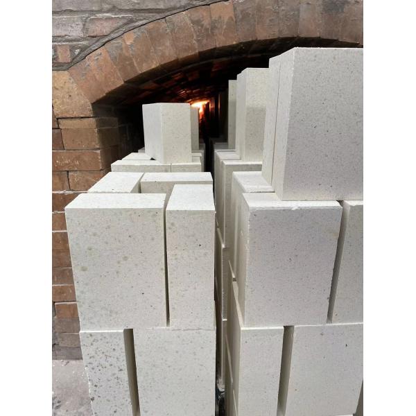 Buy Slica Insulation Brick For Glass Melting Furnace at wholesale prices
