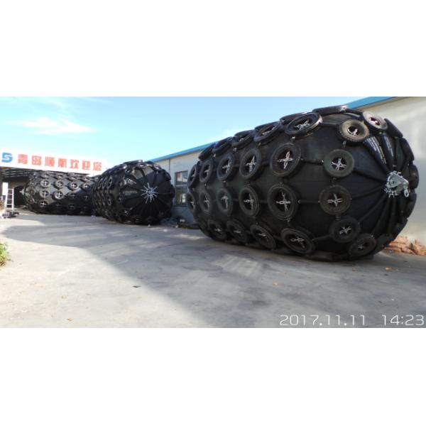 Buy 0.05mpa Marine Yokohama Pneumatic Rubber Fender Ship Platform at wholesale prices
