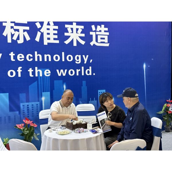 Precision Wire Mesh Weaving Machine