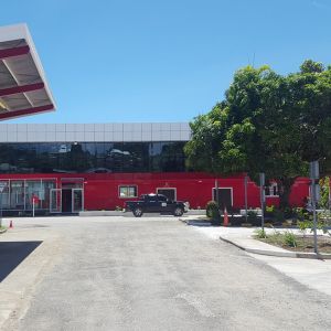 Customized Steel Structure Exhibition Hall Moisture Proof Metal Warehouse