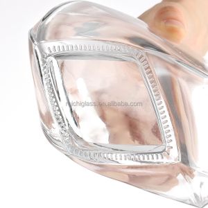 Hot Stamping Super Flint Glass Bottles for Vodka Whisky in Manufacturing Process