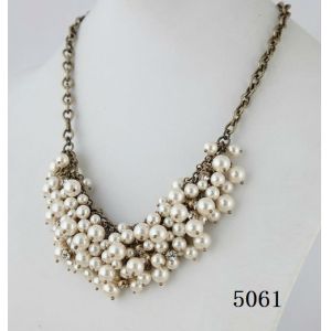 2012 beautiful beaded long pearl necklace with fashion design