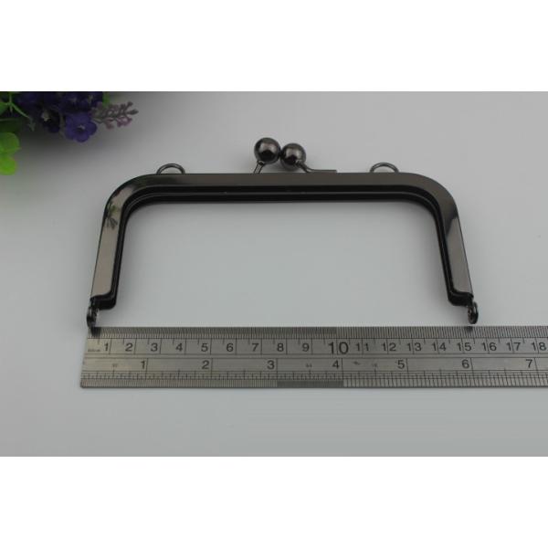 High Quality Bag Hardware Gunmetal Color 19 CM & 15.3 CM Iron Purse Box And Metal Frame Design