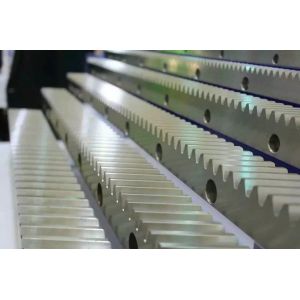 Precise DIN Standard CNC C45 Steel Helical Gear Pinion