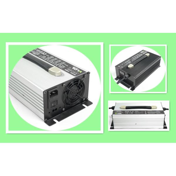 4.5KG 48V 18A 1200W On Board Charger , E - Cars Lithium / Lead Acid Battery