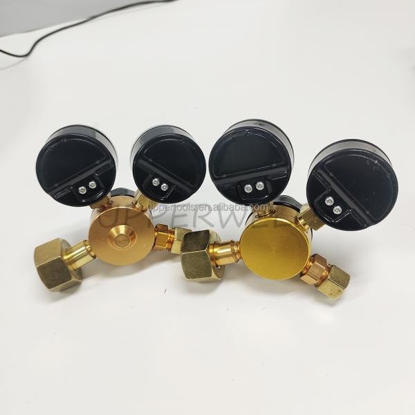 CO2 Gas Regulator for Cutting Gas Industry Outlet Pressure 1Mpa Precision Engineering