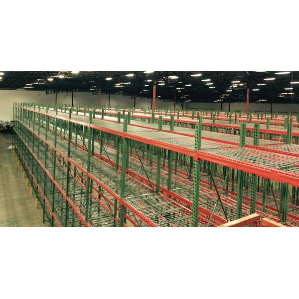 Selective-pallet-rack-with-wire-decking