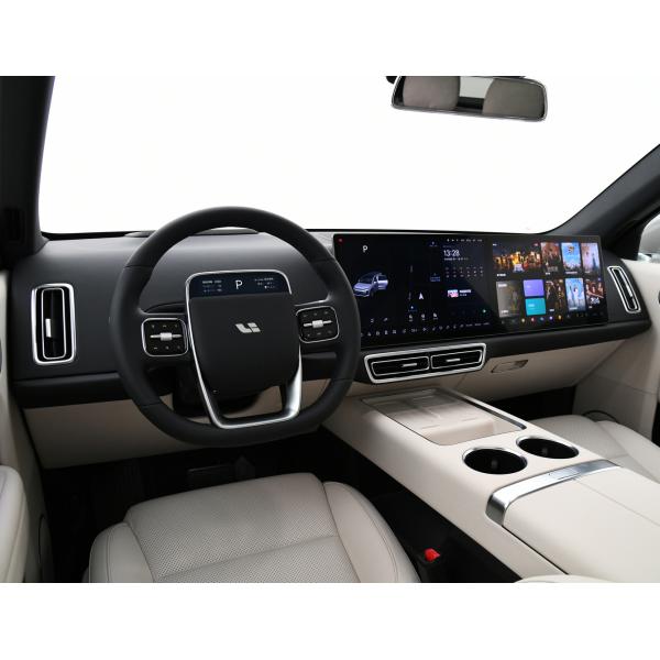Extended-Range Electric Vehicle Lixiang L6 Pro with Electric Driver's Seat Adjustment and AD Max Cruise Control Perfect