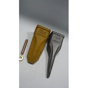 Quality 48HRC - 52HRC Rock Bucket Teeth Wear Resistant 1U3552 Teeth With 6Y8558 Pins And 8E5559 Retainer for sale