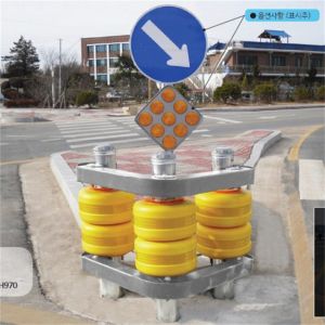 ISO Certified Advanced Highway Road Traffic Safety PU Foam / EVA Rolling