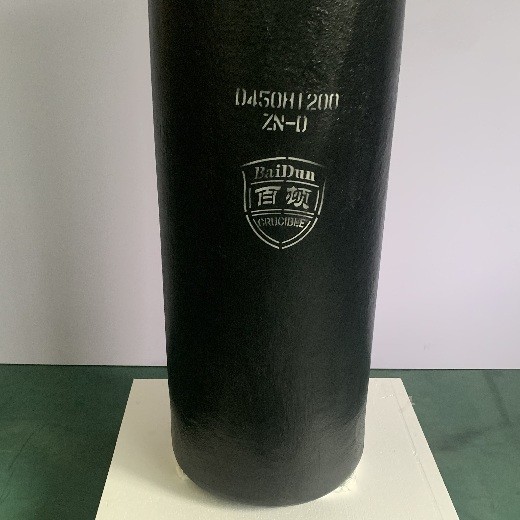 Low Slag Adherence Silicon Carbide Graphite Crucible for Chemical Resistance to Alkalis