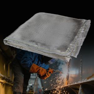 Fiberglass Welding Blanket Fireproof 550C Resistant Custom Sizes