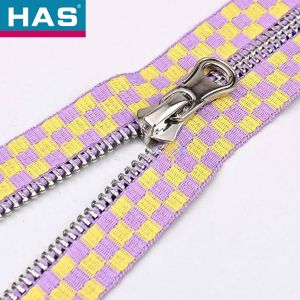 Colorful Metal Zippers For Stylish Garment Manufacturing