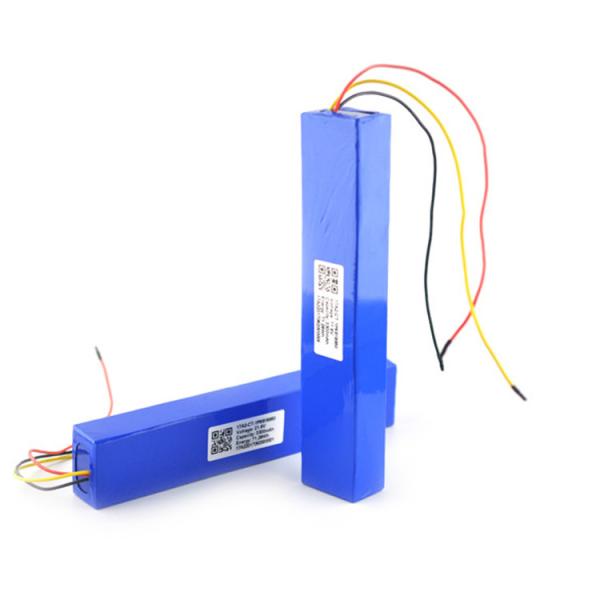 Rechargeable 79.2Wh 3300mAh 24V 18650 Battery Pack