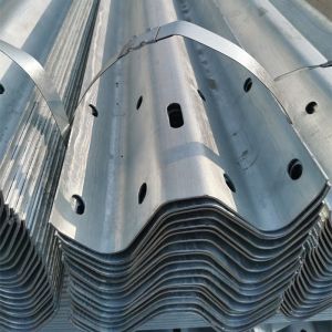 ISO14001 Approved Aashto M180 W Beam Guardrail for Galvanized Steel Road Barrier