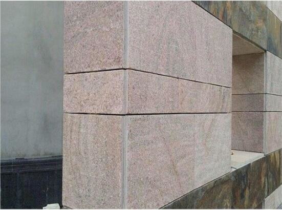 Buy Natural G682 Granite Stone Slabs Rusty Pink Granite With Polished Surface at wholesale prices