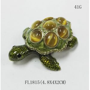 China Metal Turtle jewelry box with diamond Decoration new mini  turtle jewelry box on sale