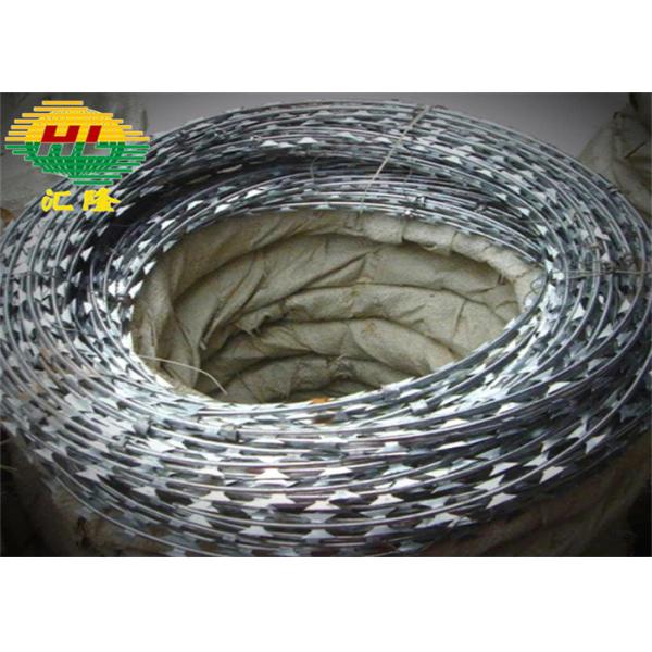 Buy Galvanized Military Concertina Razor Wire Fence Bto-22 at wholesale prices