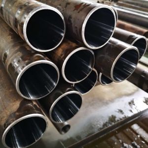 ASTM A106/A53/A192 Gr. B A106b ERW Seamless Steel Pipes Section Shape ROUND