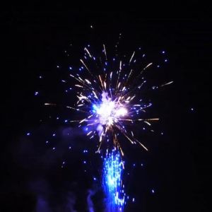 China Wholesale China Pyrotechnics New 1.4 Pro Line Fireworks 1000G 300 Shots Consumer Cake Christmas New Year Big Fireworks Cake Fireworks & Firecrackers on sale