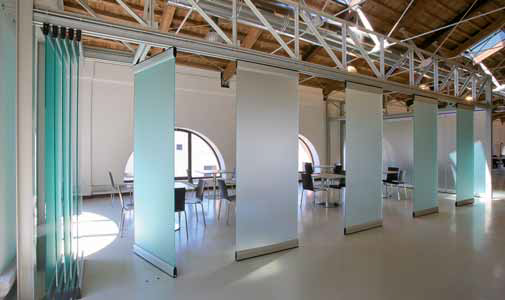 10MM Folding Glass Room Movable Wall Panels With Sliding Door 500 / 1230mm Width