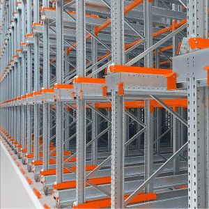 Q235B Steel Warehouse Automatic Radio Shuttle Pallet Racking With Crane System