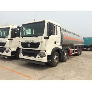 China Refined LHD Unleaded Gasoline Delivery Truck 12 Tyres 26KL 28KL 30KL Manual 8x4 New Diesel Oil Tanker Truck on sale