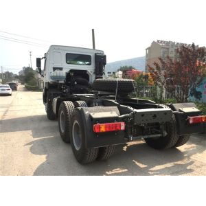 Heavy 10 Wheeler Sinotruck Howo 371 6x4 Tractor Truck