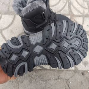 Ladies Casual Boots Durable Cold Proof Climbing Snow Boots Black Color Daily