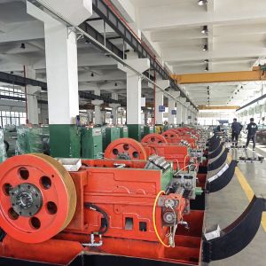 Nut Forming Nut Forging Machine For Making Fastener Hardware