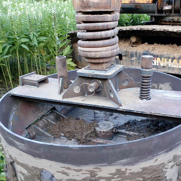 Rotary Hydraulic Piling Rig Hole Bored Pile for Different Construction Stratum Torque 150 kN.m Drilling Diameter 1500mm