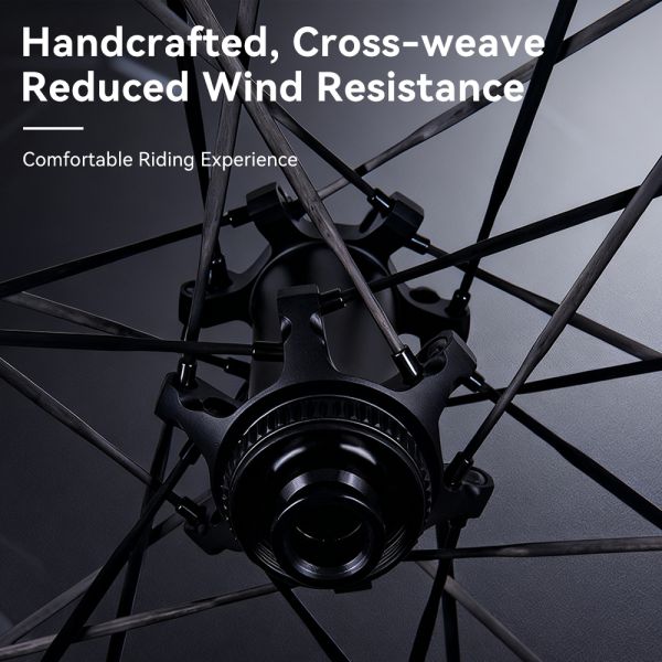 700C 4550mm Carbon Fiber Wheelset with 3.2mm Spokes and Shimano 7-12 Speed Compatibility