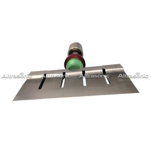 305mm Special Titanium Blade Ultrasonic Food Cutting Machine , Ultrasonic