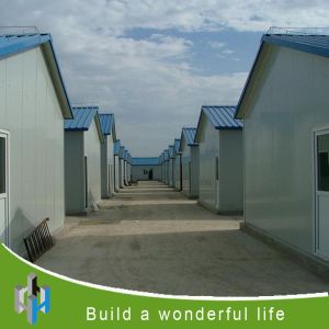 Quality green sandwich panel camping prefabricated house for sale
